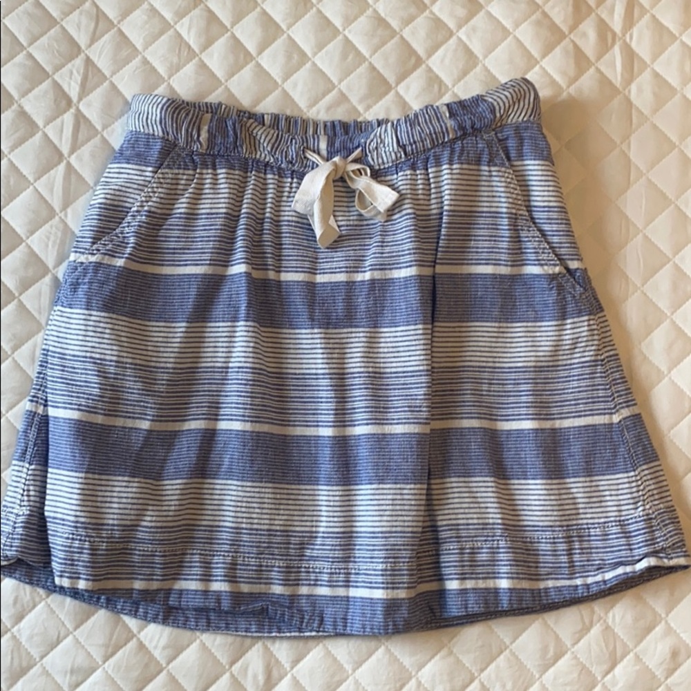 Linen Gap skirt
